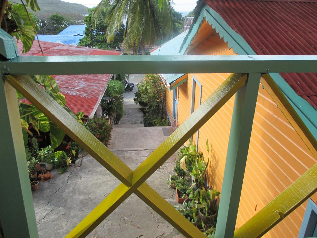 Hotel Flemming Tree Providencia Island Exteriör bild